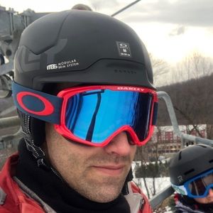 Meet your Posher, Adam